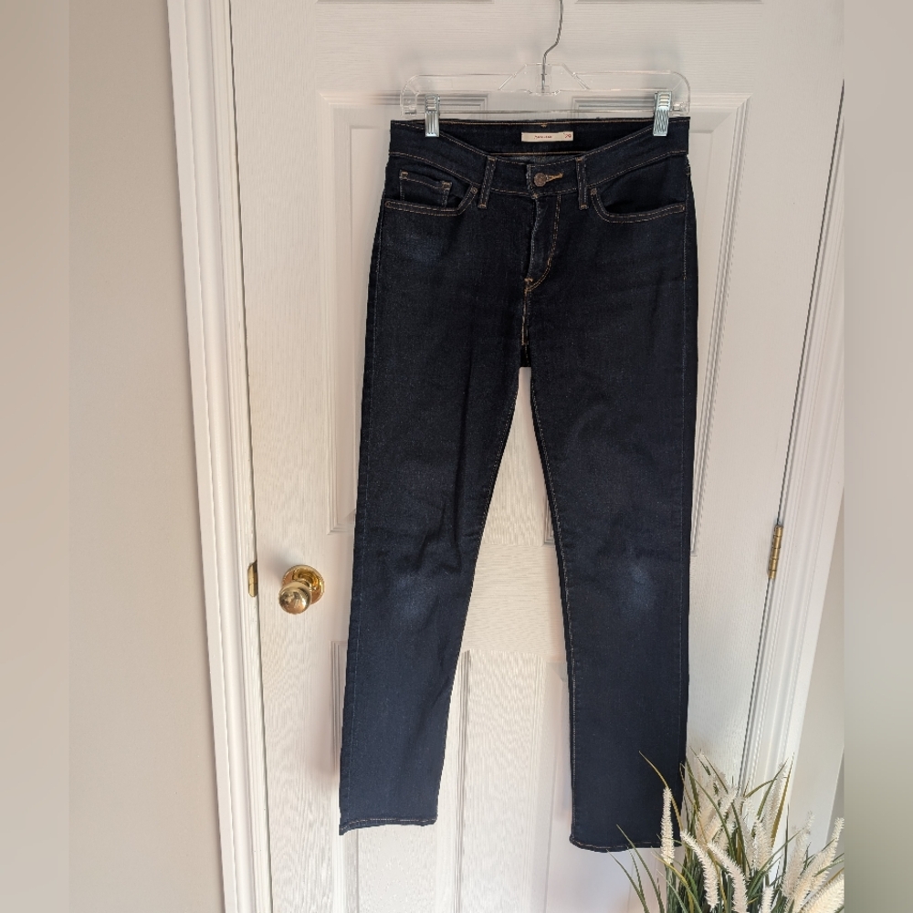 Levi's Women's Dark Indigo Skinny Jeans